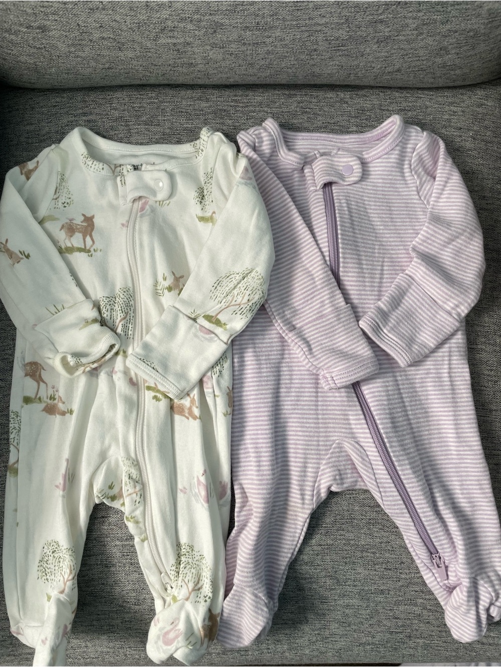 Swan and Stripes Footies